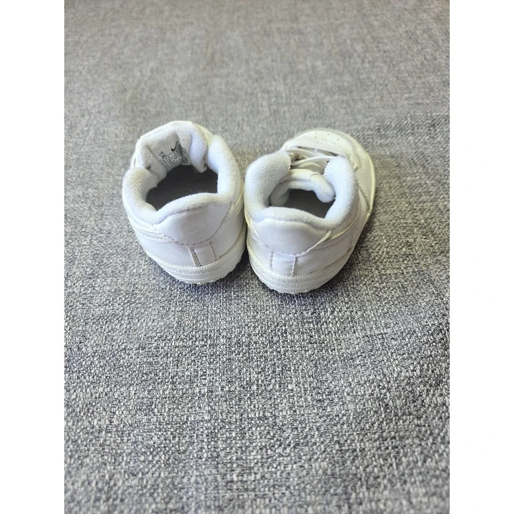 Nike Air Force 1 Crib Booties Triple White  CK2201-100 Infant Size 4C Shoe